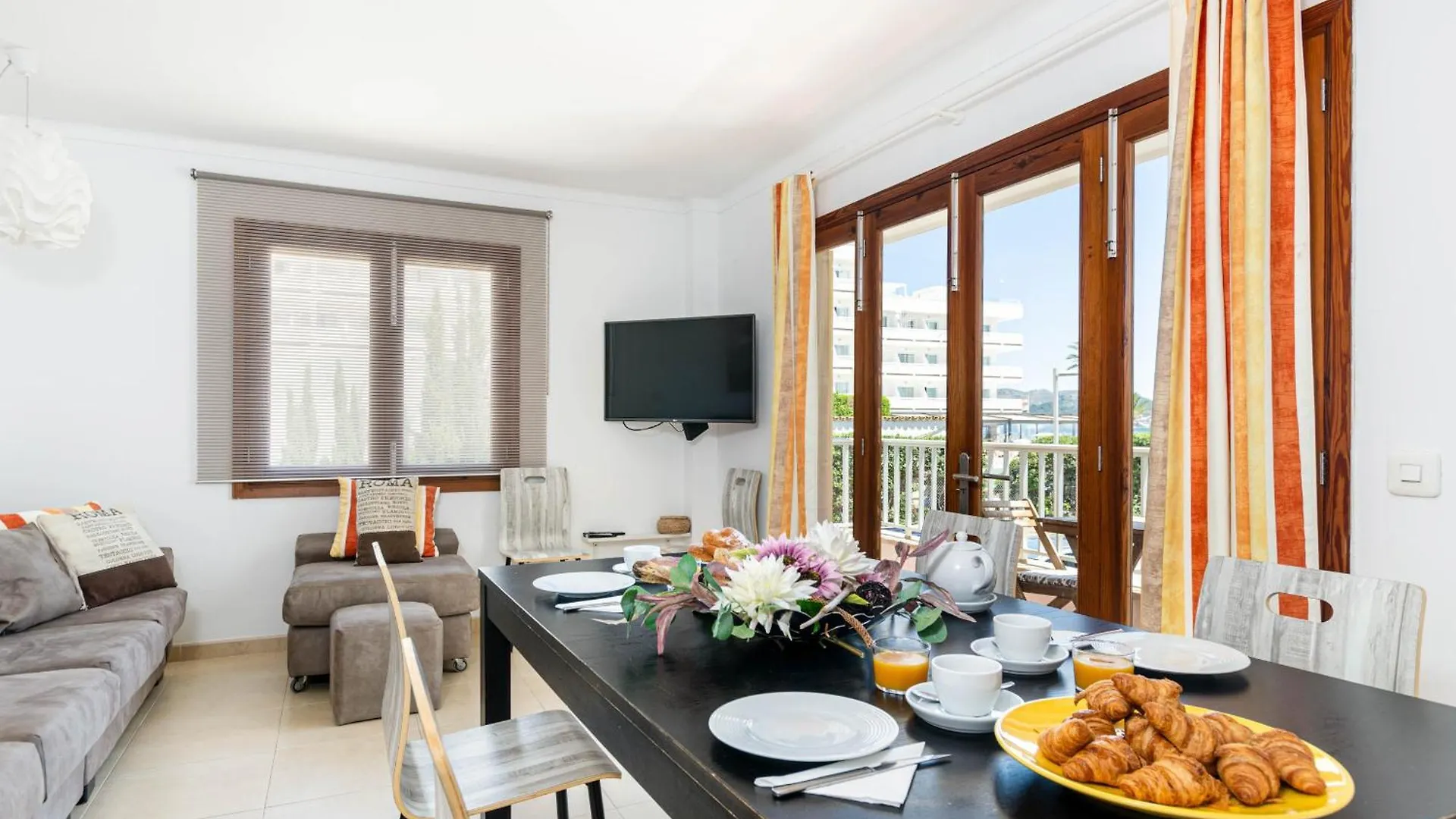 Yourhouse Reganyol Beach Apartment Port de Alcudia  0*, Port de Alcudia (Mallorca)