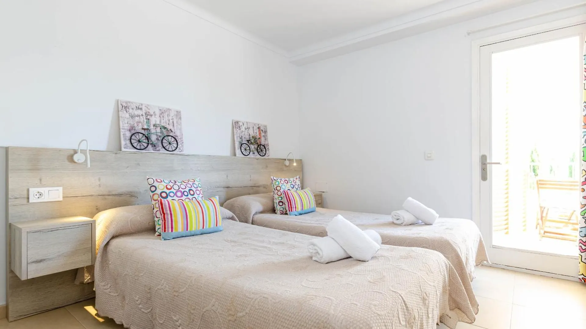 Yourhouse Reganyol Beach Apartment Port de Alcudia