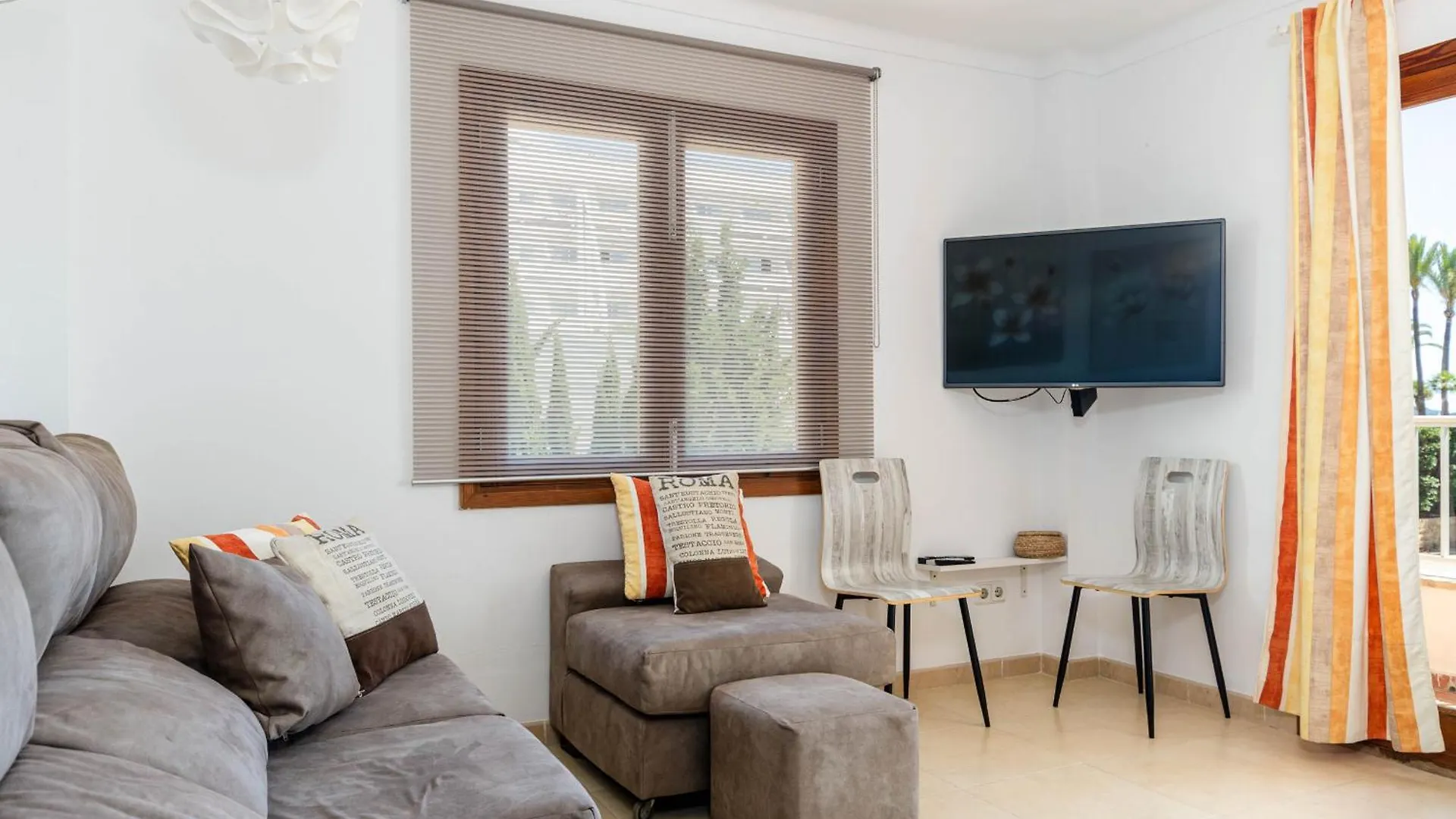 Yourhouse Reganyol Beach Apartment Port de Alcudia